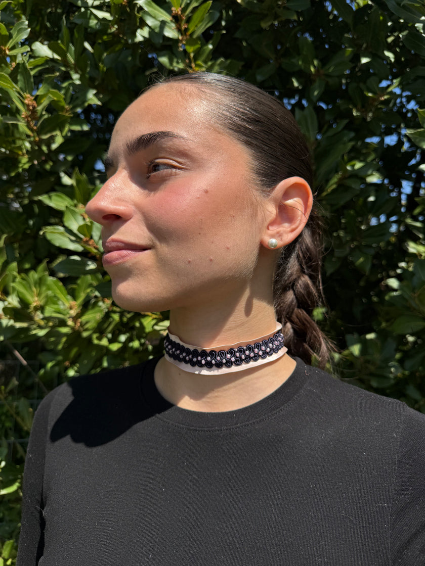 CHOKER INTRECCIO BLU CON PERLINE