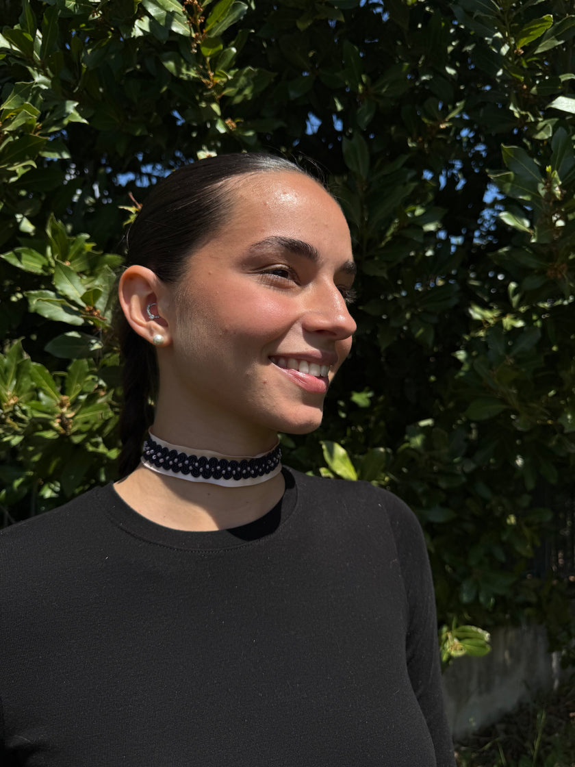 CHOKER INTRECCIO BLU CON PERLINE