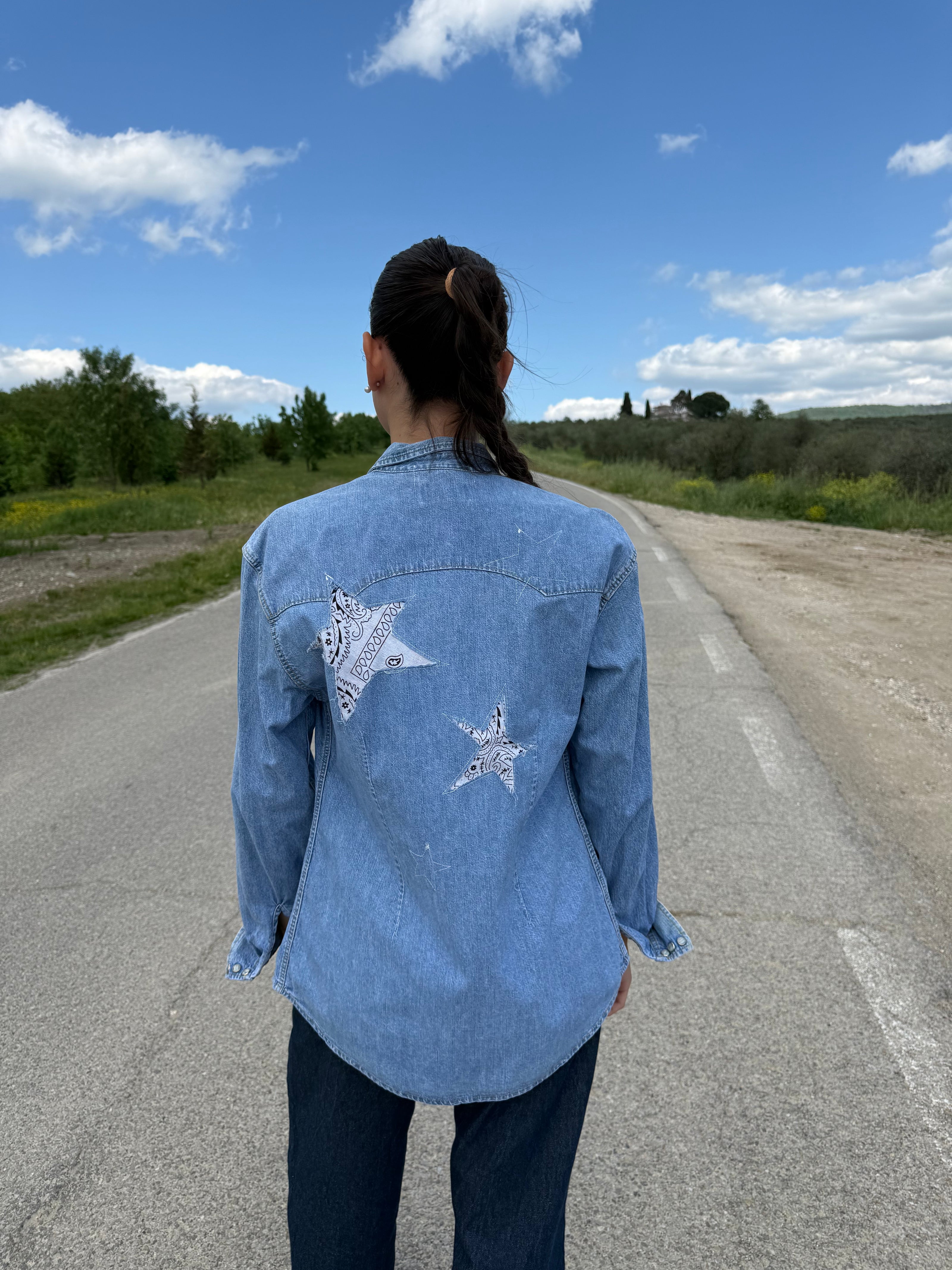 STARS SHIRT – camicia in jeans con stelle