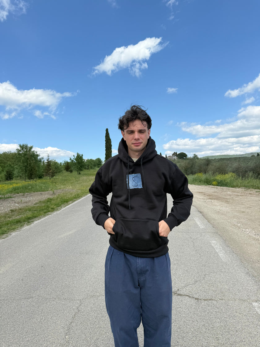 Sandra's Hoodie – felpa con patch in jeans