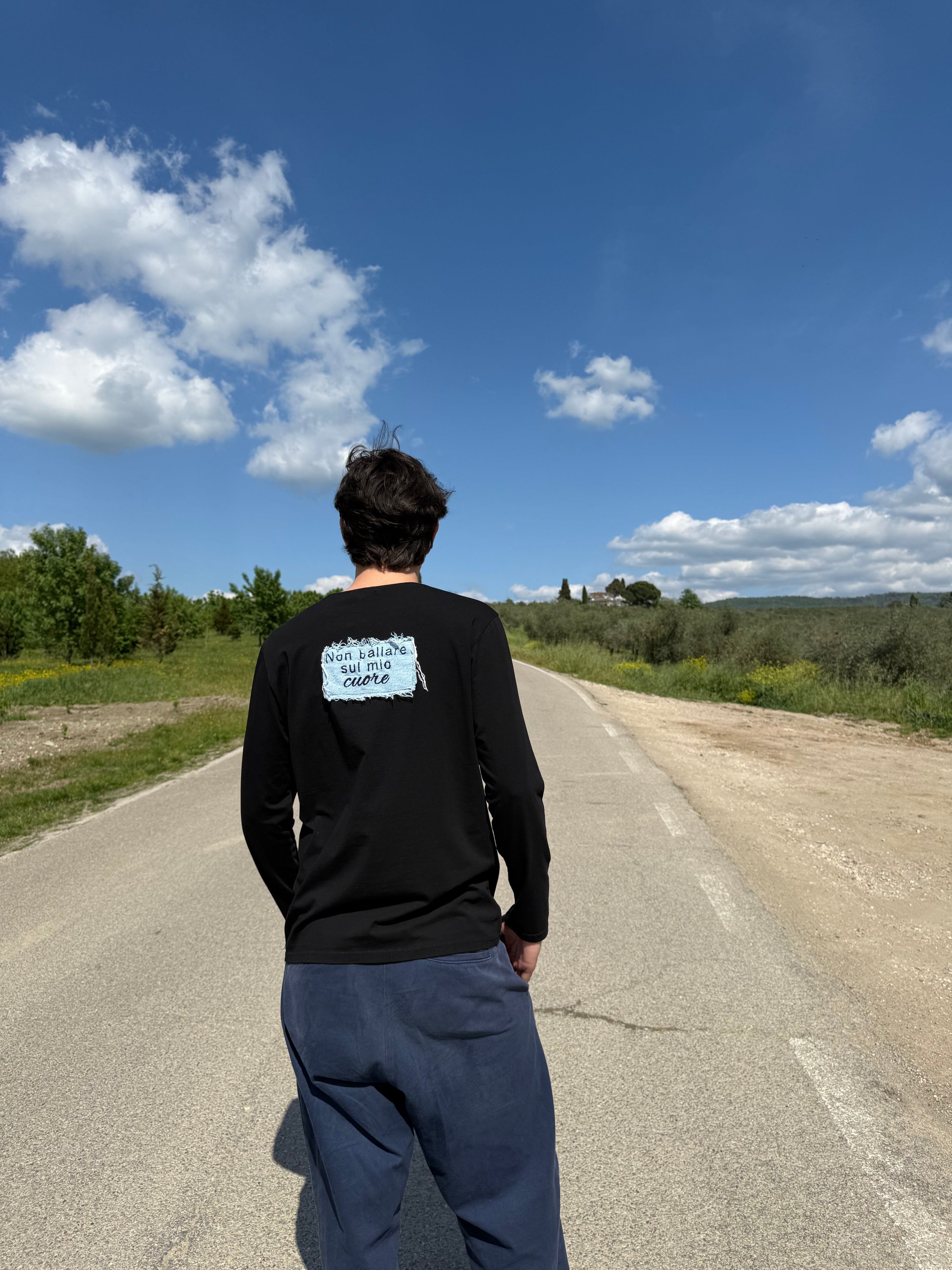 Sandra's longsleeve – longsleeve ricamo cuore