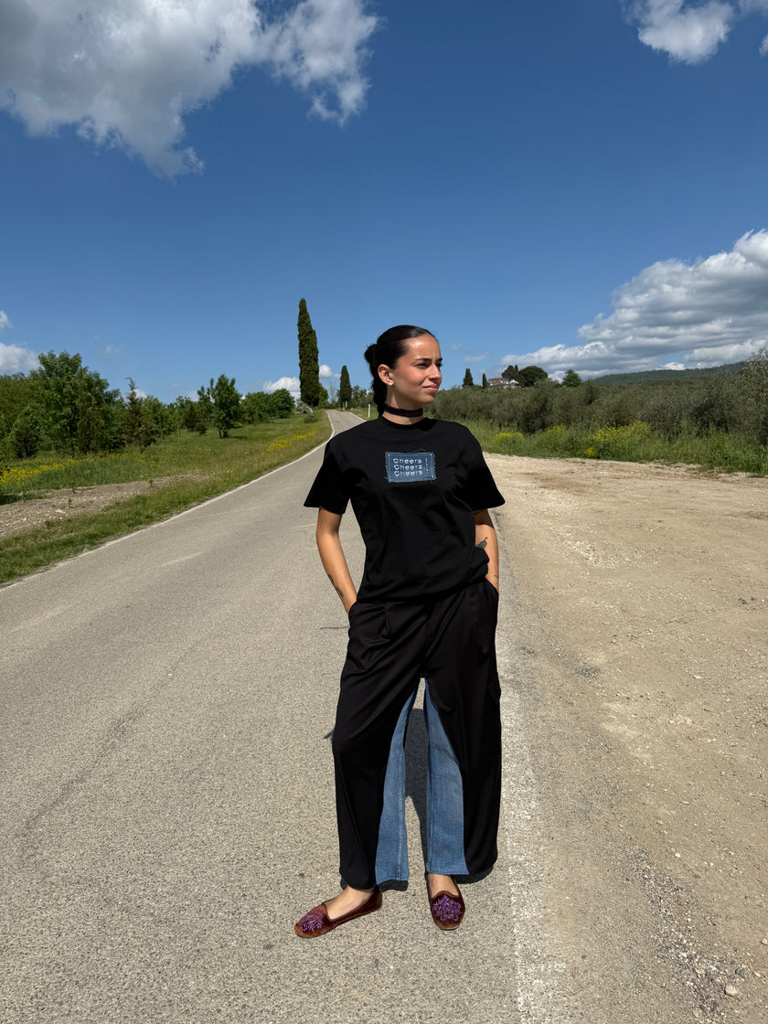 Sandra's T-shirt – t-shirt ricamo Cheers