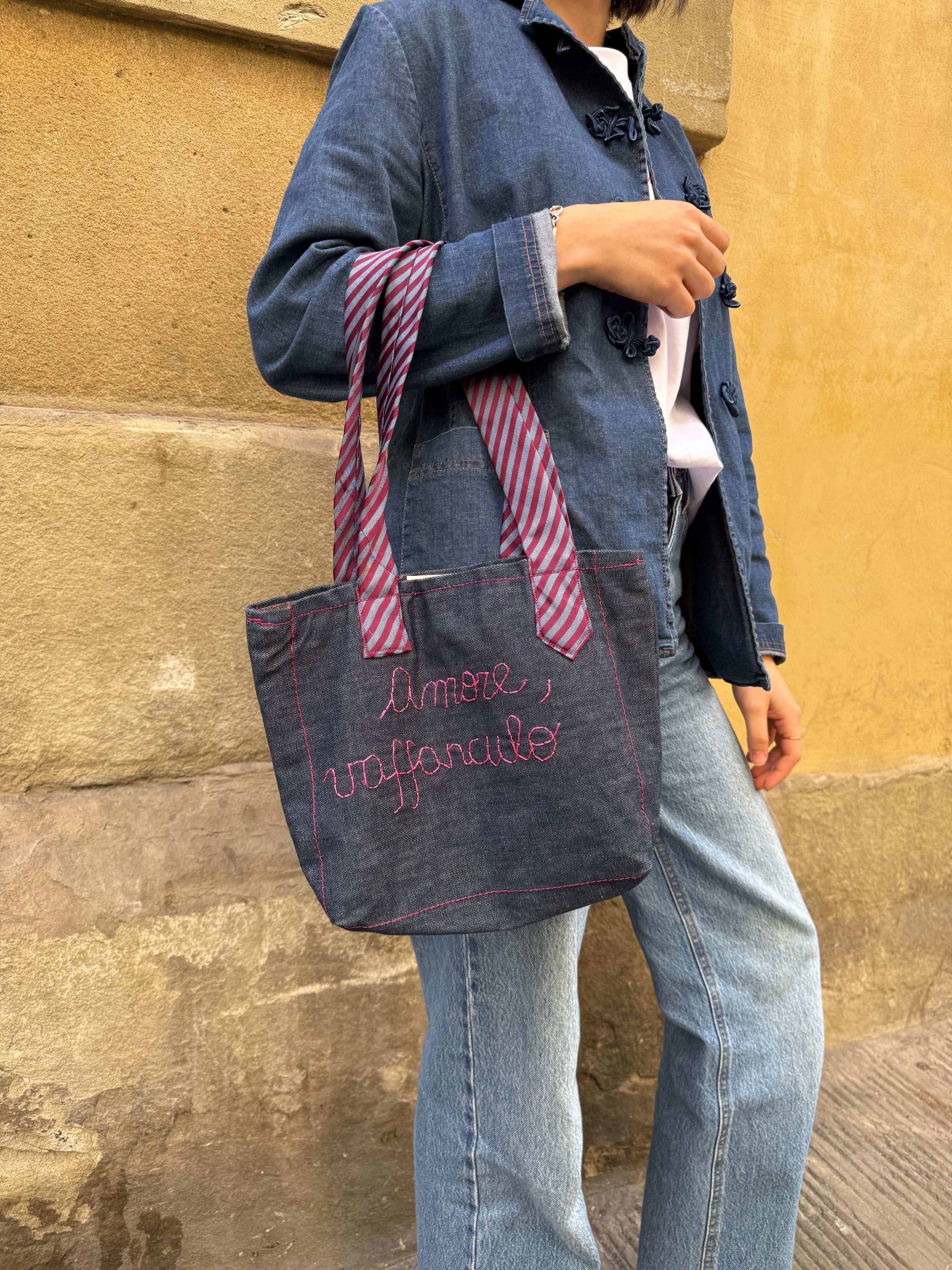 TIE BAG