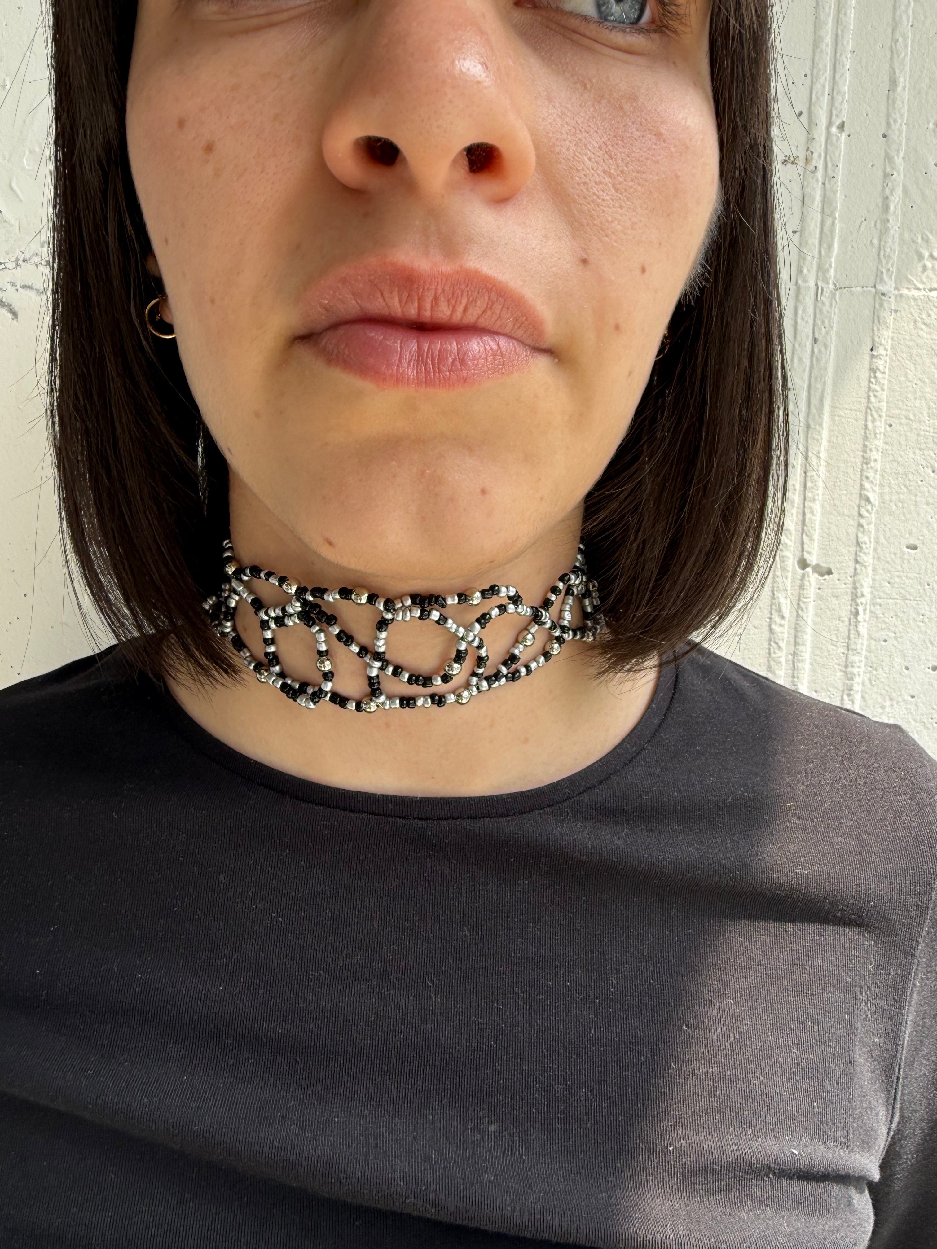 SUMMER CHOKER -  INTRECCIO PERLINE