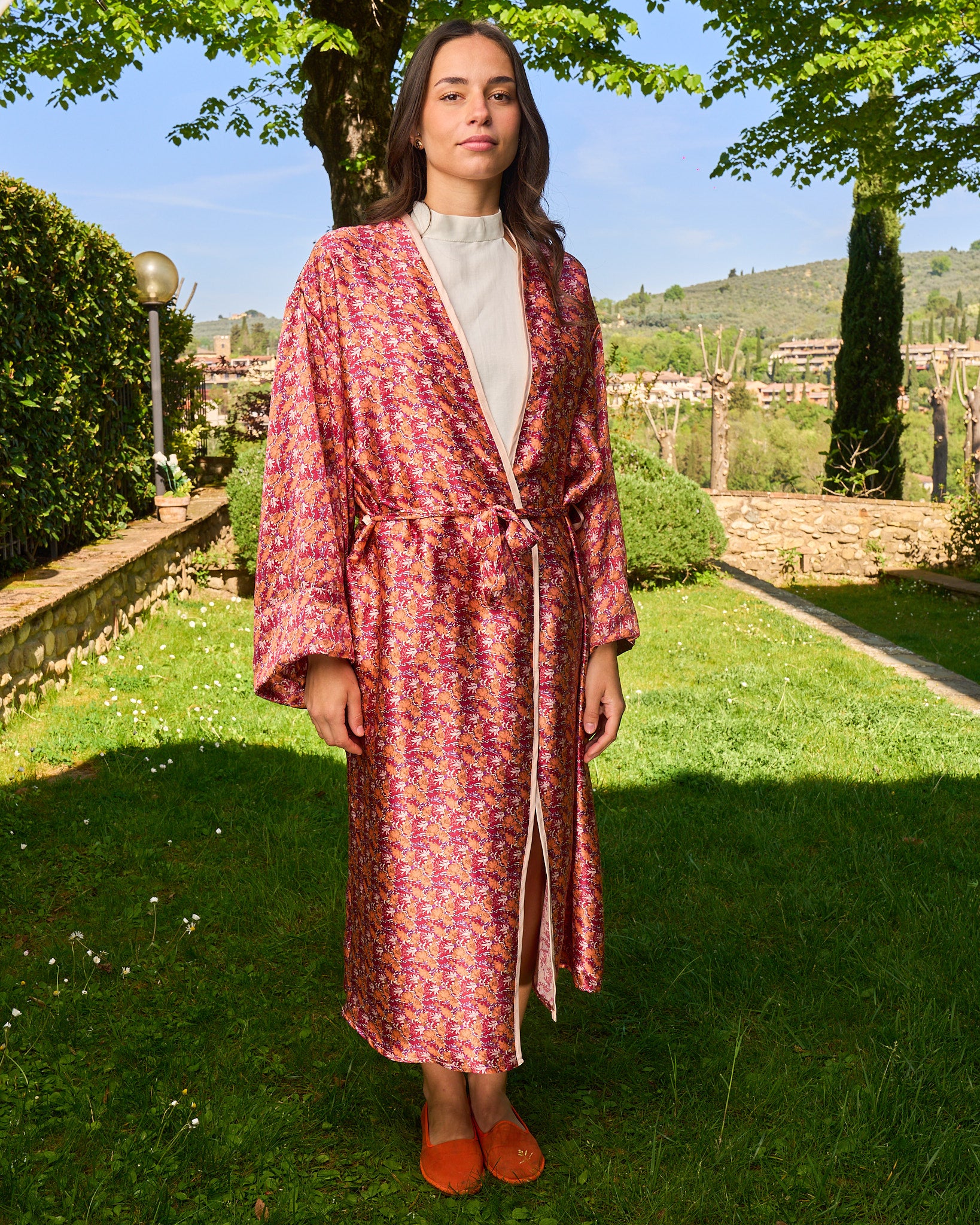 L’ORA LENTA – Kimono Maxi in Seta Fantasia rosso