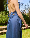 ALLURE – Top in Lino Celeste Polvere