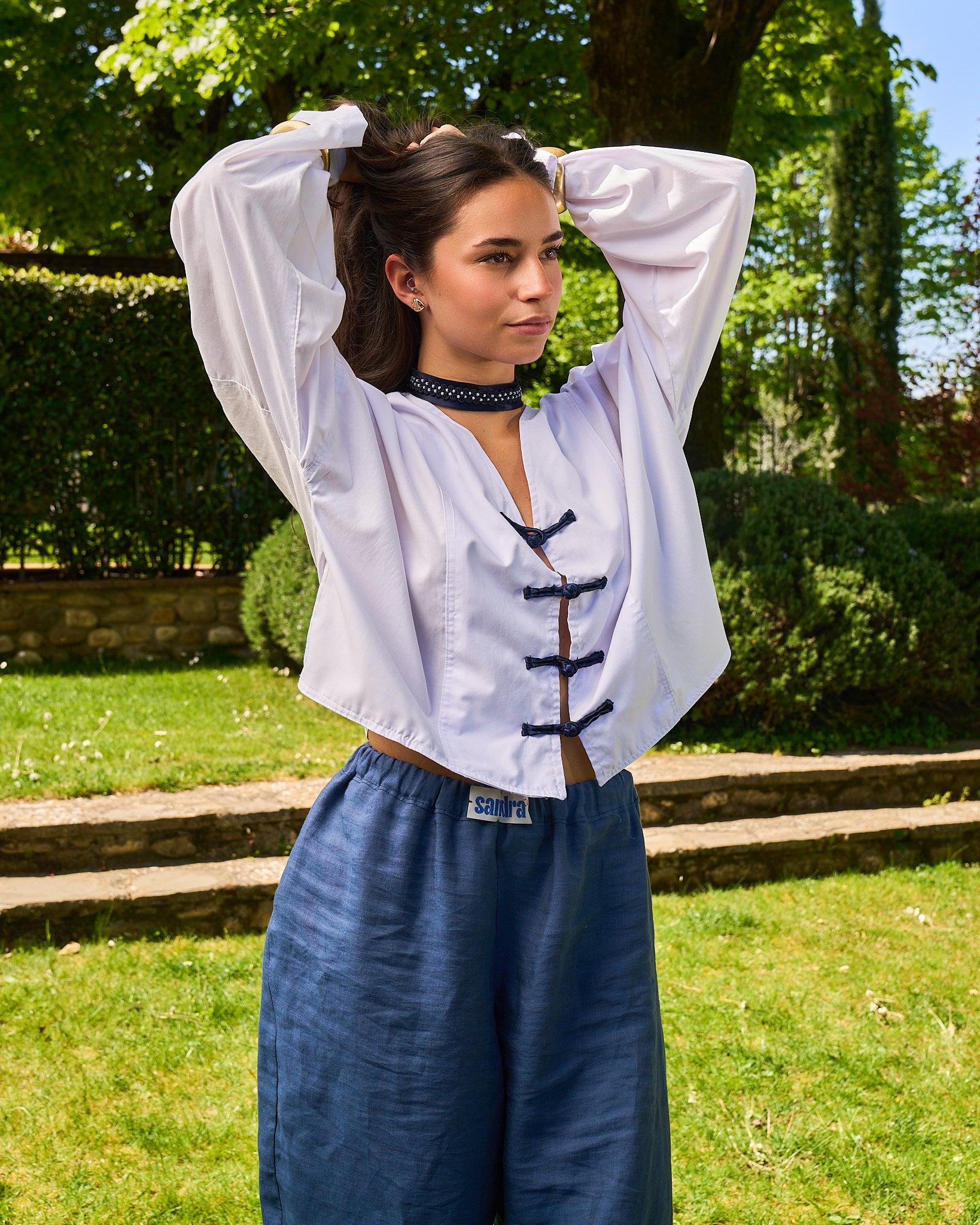 NINFEA – Camicia con alamari
